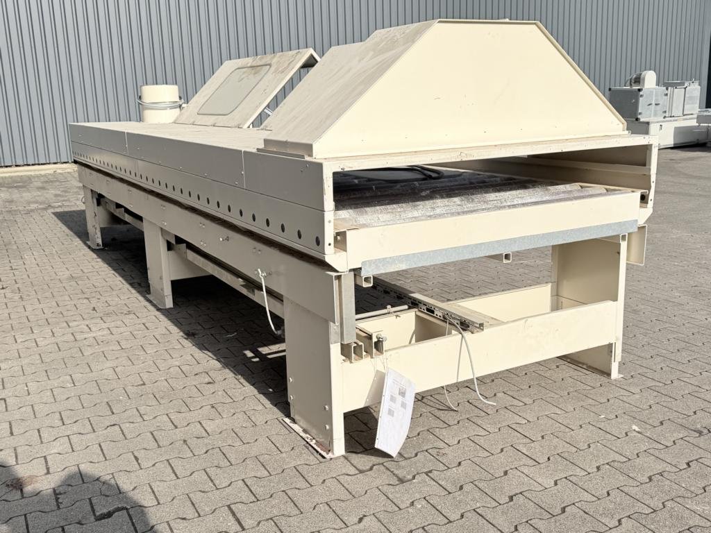 2001 m. Ritininis transporteris su dulkių apsaugos gaubtu, 5500 mm - Image 6