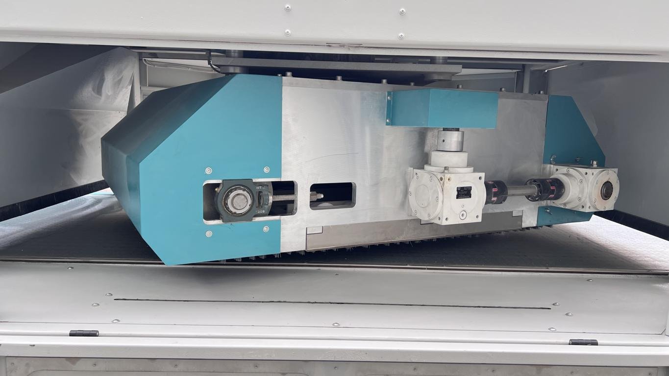 2014 m. Šlifavimo šepetėlių mašina MB Roba Tech 1300 - Image 3