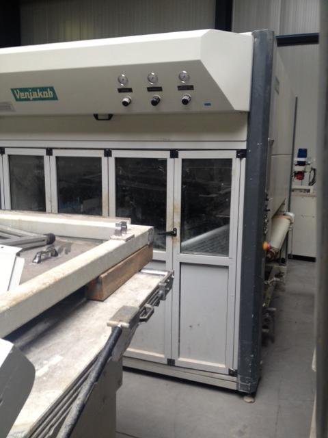 2002 m. Venjakob VEN SPRAY DUO C/CNC 6000 purškimo mašina