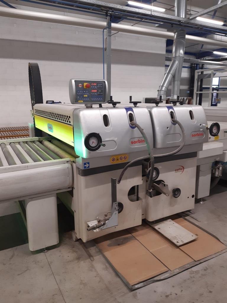 2003 m. Veleninė lakavimo mašina Cefla SMARTCOATER REVERSE MF su dviem užnešimo mazgais